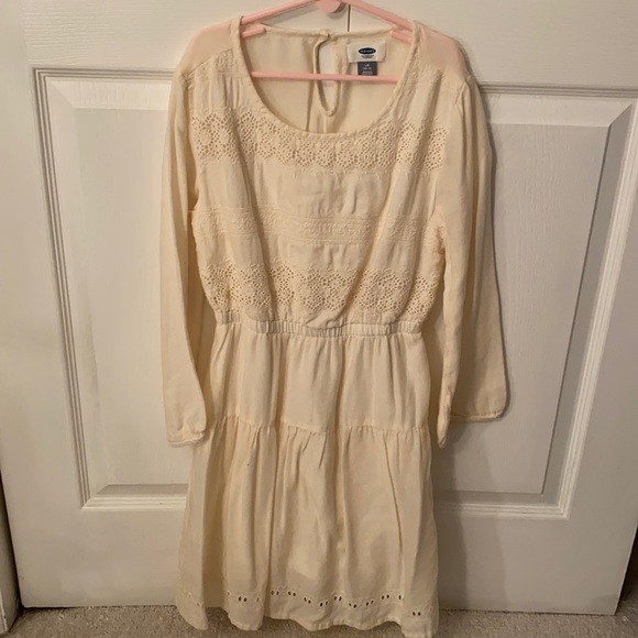 Gently worn casual long sleeve dress